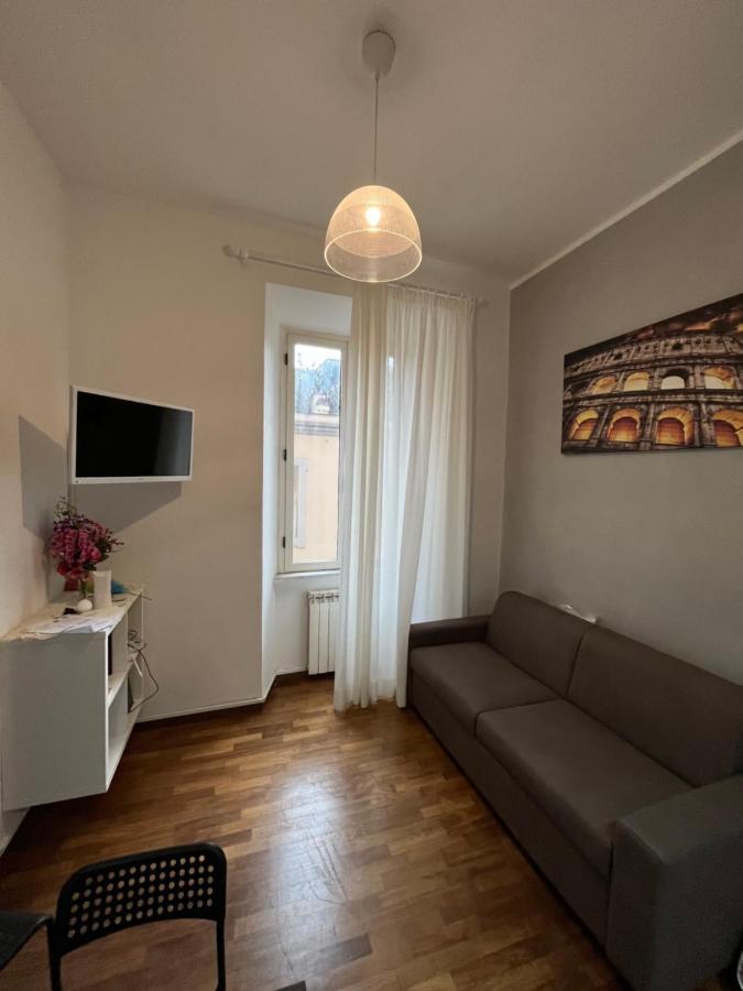 Colosseo Guest House Gil ローマ エクステリア 写真
